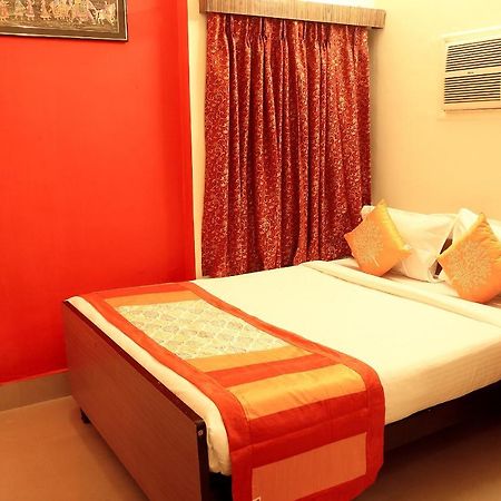 Oyo 3418 Hotel Amit Kalküta Dış mekan fotoğraf